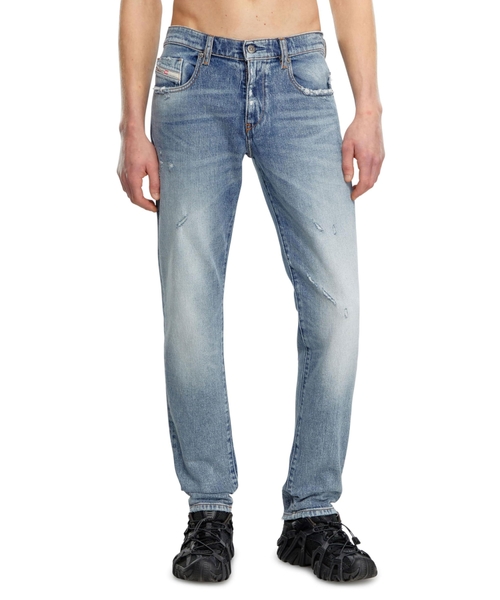 Джинсы с потертостями