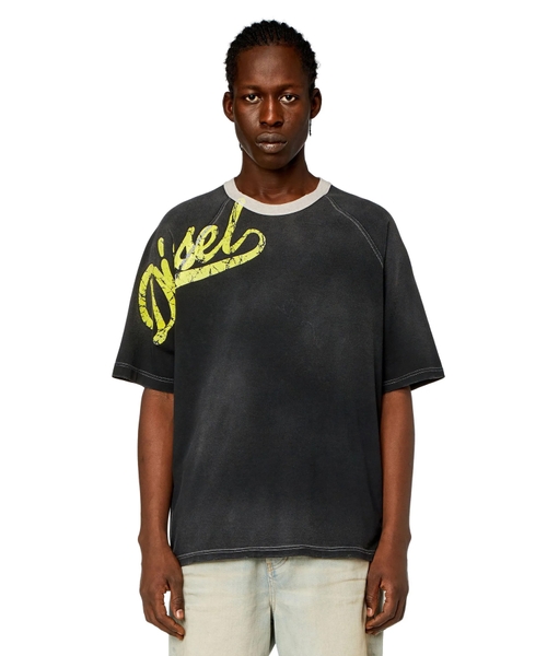 T-Roxt-Slits T-shirt