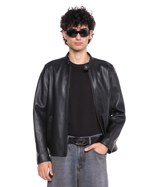Basqılı loqolu dəri biker gödəkçəsi