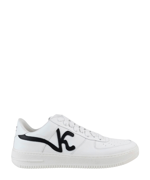 Leather sneakers