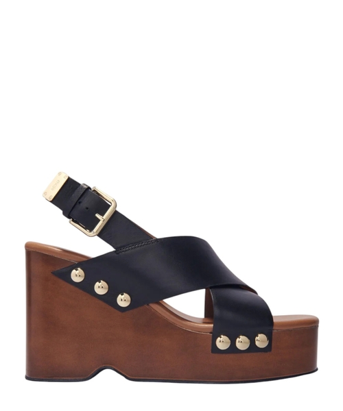 Leather platform sandals