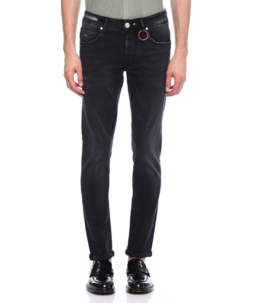 Джинсы прямого кроя