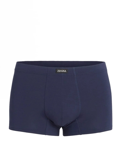 Боксер с логотипом