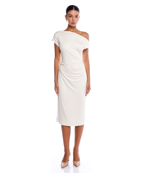 Платье из эластичного джерси с открытыми плечами