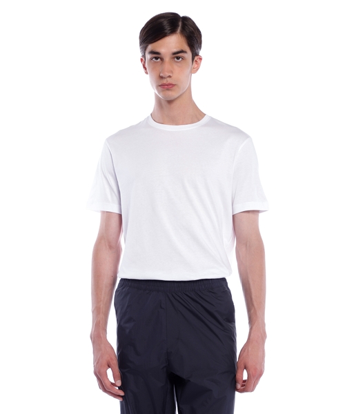 Straight cut T-shirt