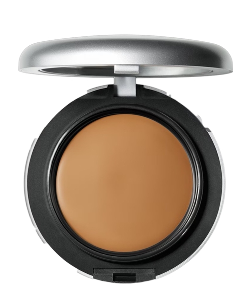 Кремовая пудра "Studio Fix Tech Cream-To-Powder Foundation" - NC30