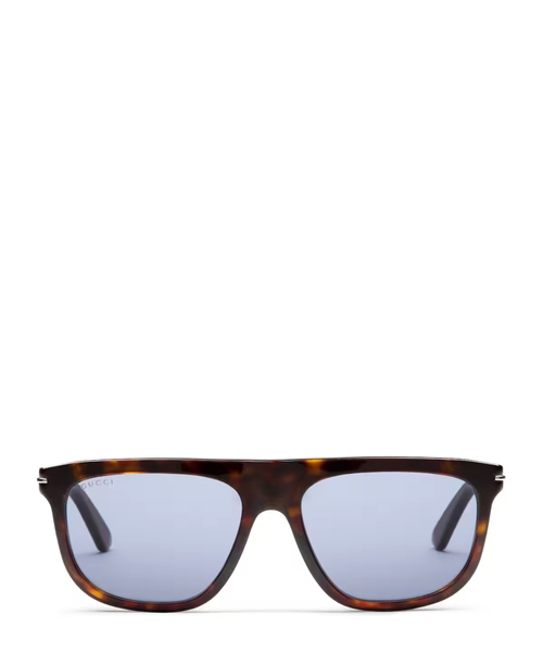 Солнцезащитные очки в овальной оправе