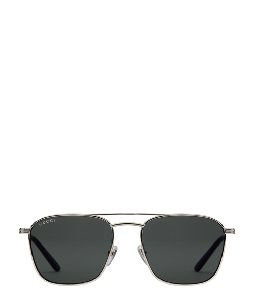 Солнцезащитные очки в квадратной оправе