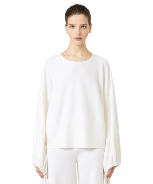 Fine wool yarn jumper