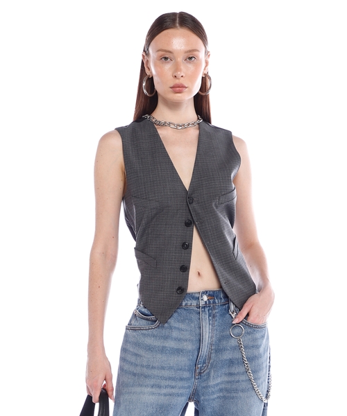 Жилет с V-образным вырезом