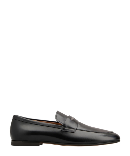 Loafers in leather