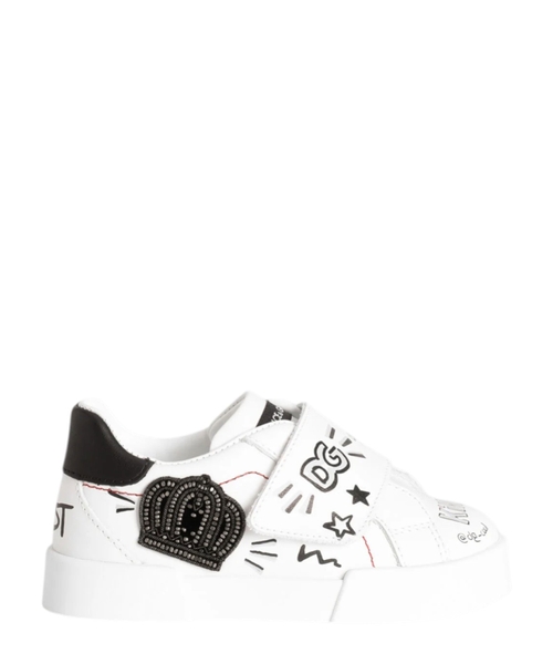 Sneakers with logo
