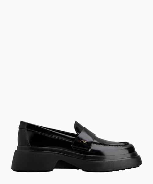 Loafers in leather