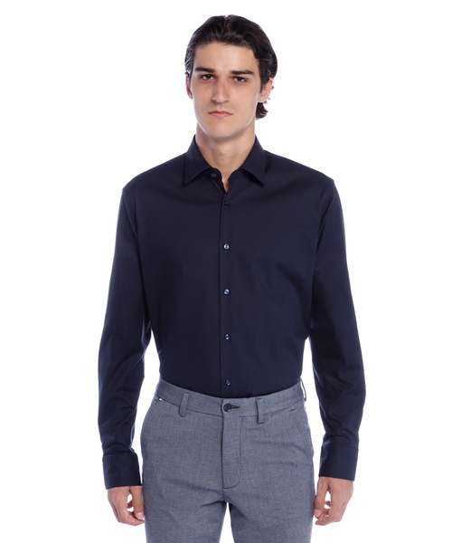 Easy-Iron texnologiyalı elastik pambıqlı düz biçimli köynək