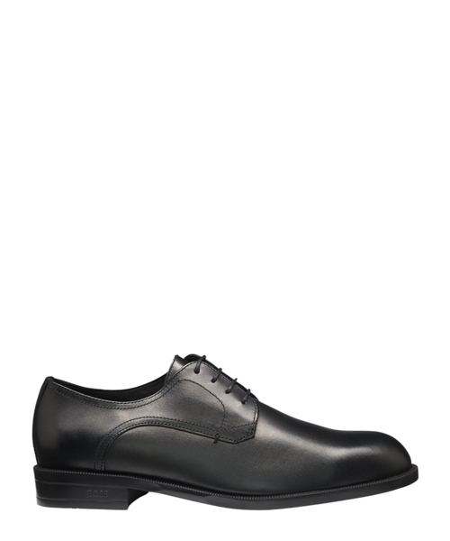 Derby shoes in leather with double stitching