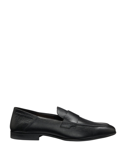 Penny loafers in tumbled leather