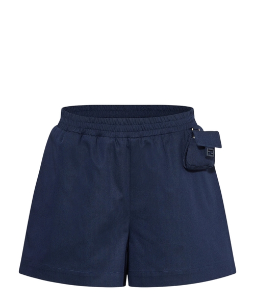 Waist pouch detail shorts