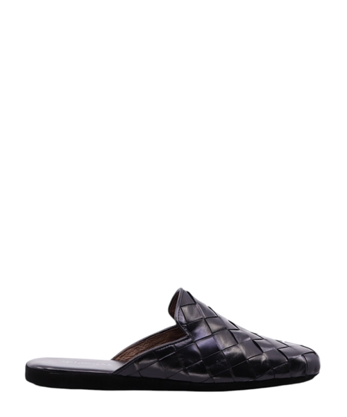 Leather slippers