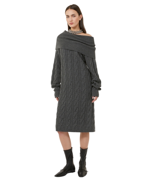 Açıq çiyinli trikotaj don