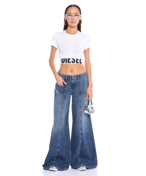 АҚШ-тағы жалаңаш кеуделер карнавалы Түнгі секс Dom2