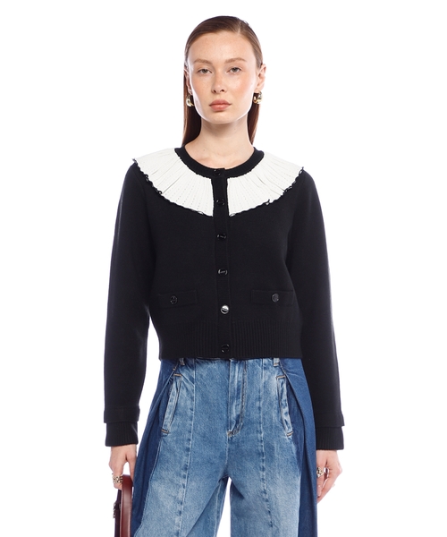 Cardigan with contrast collar