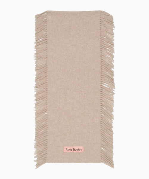 Fringe wool scarf