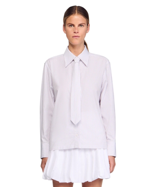 Çıxarılan qalstuklu zolaqlı köynək