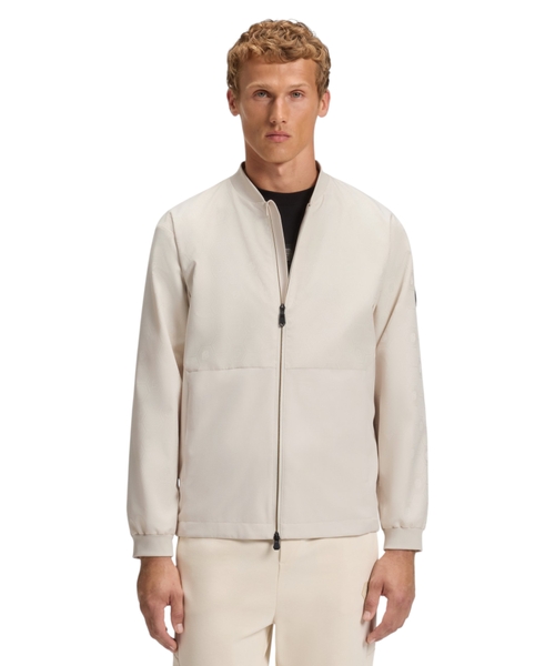 Водоотталкивающий бомбер с жаккардовым узором