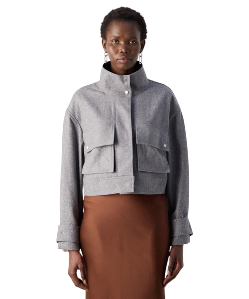 Куртка с высоким воротником