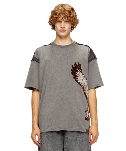 T-Boxt-Peeloff T-shirt