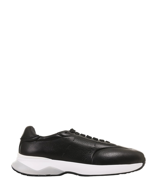 Leather sneakers
