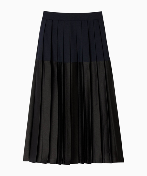 Long pleated skirt