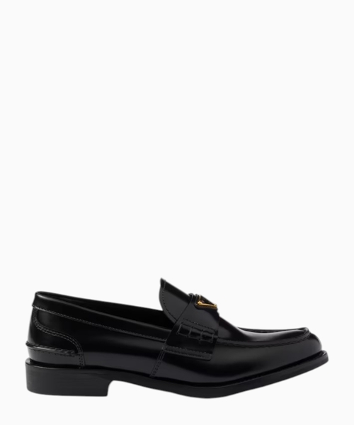 Loafers with logo detail