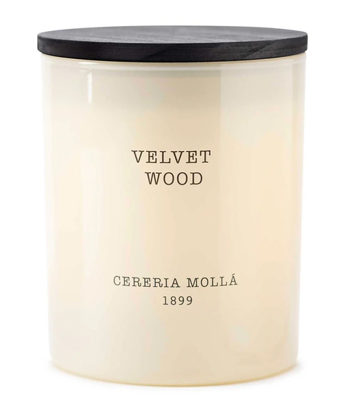 Свеча Velvet Wood